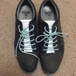 Size 13 John Fluevog two tone blue leather shoes.